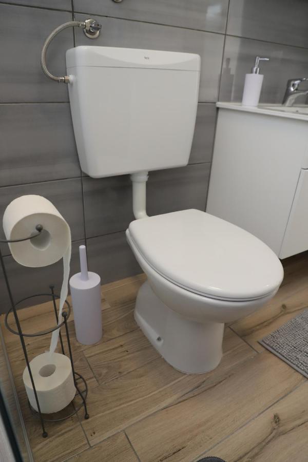 Apartman Normanci Near Bizovac Thermal Spa Bagian luar foto