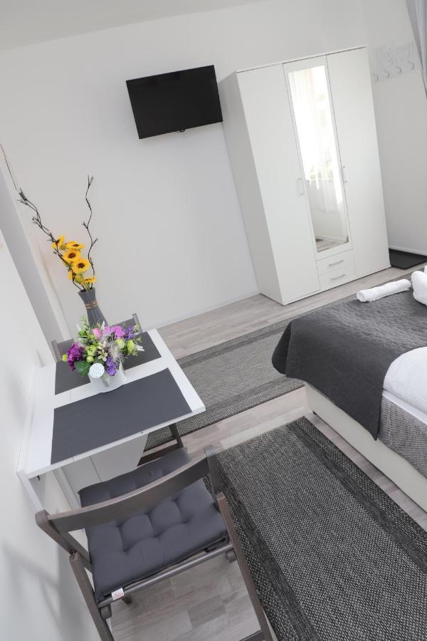 Apartman Normanci Near Bizovac Thermal Spa Bagian luar foto